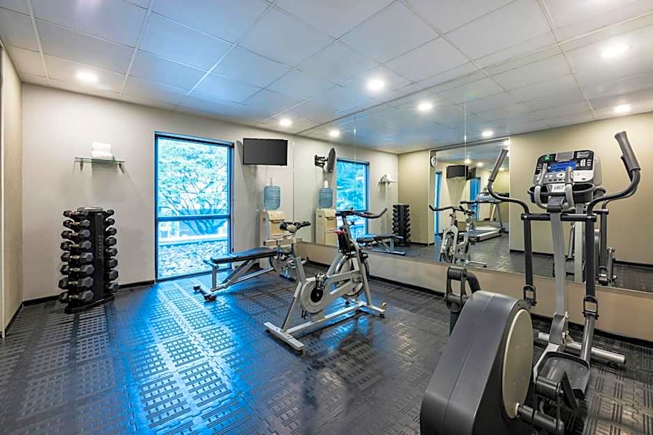 City Express Plus by Marriott Cali