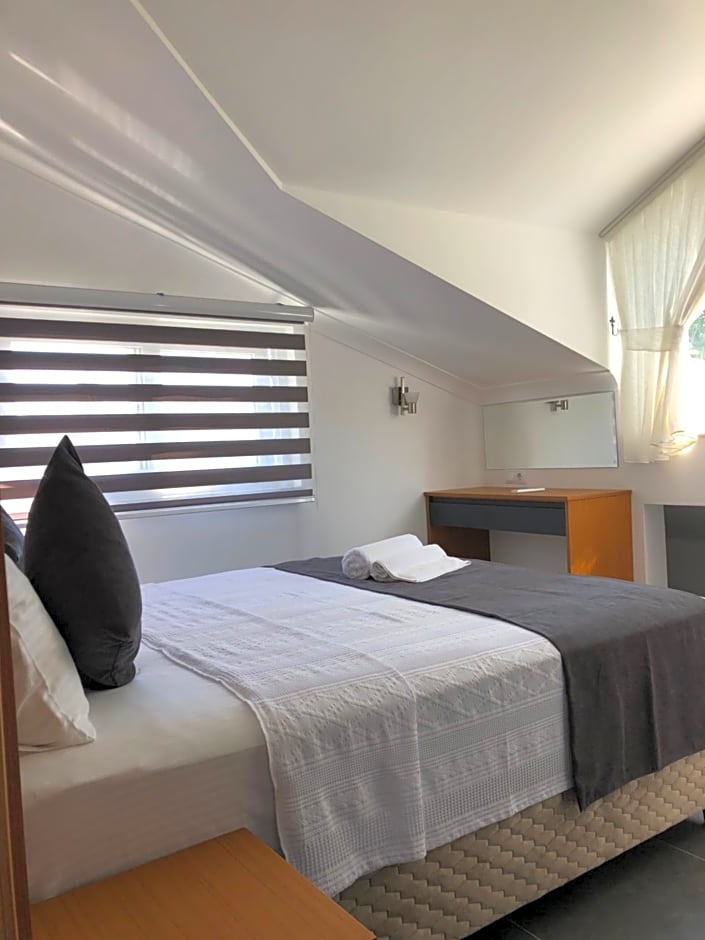 AdaHan Family Rooms Gocek
