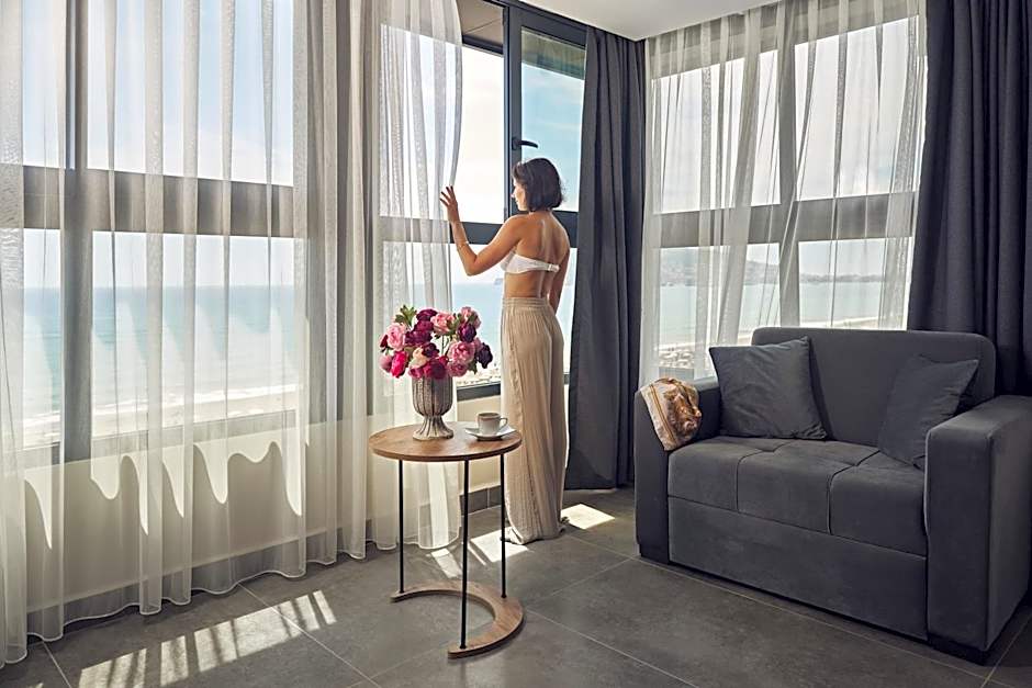 Kaila Krizantem Hotel