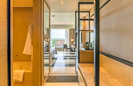 Deluxe Guest Room, 2 Queen Beds with Bathtub  - INR 1000 SPA Credit (Stay between Sunday to Thursday)  - Complimentary beer on arrival and free shuttle to the beach - Enjoy extra INR 750 credit at Drift Pool Bar once during your stay