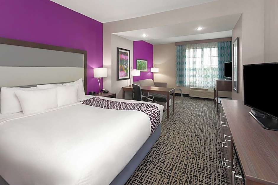 La Quinta Inn & Suites by Wyndham Springfield