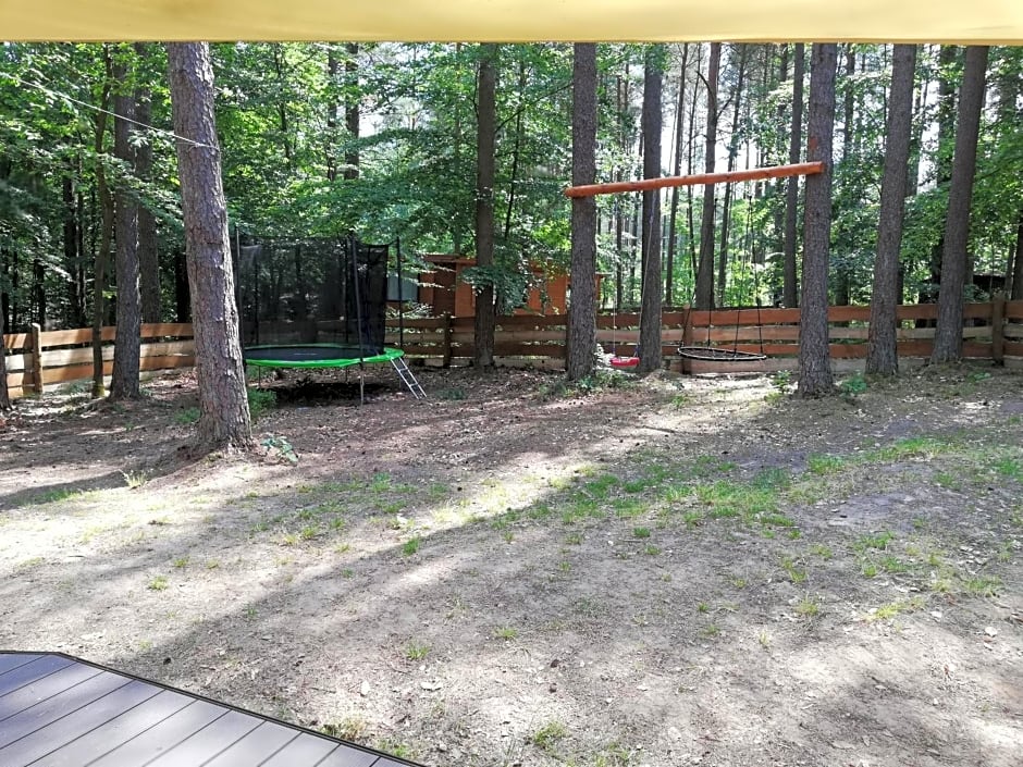 Domek nad jeziorem 7