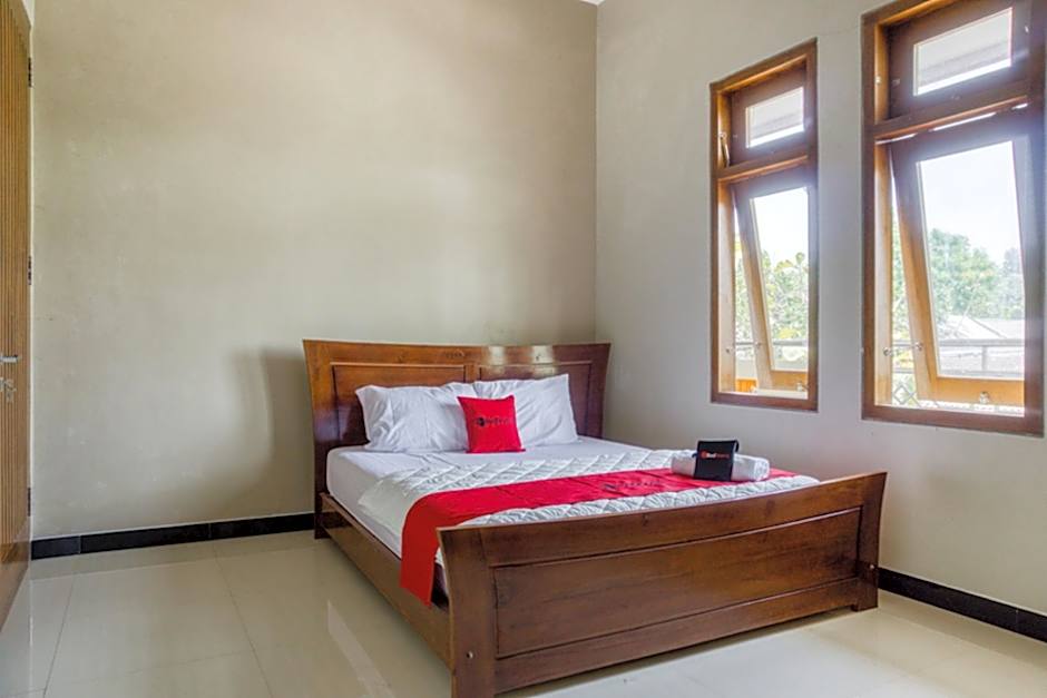 RedDoorz @ Jakal Atas KM 10