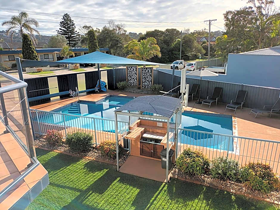 Grandeur Holiday Units