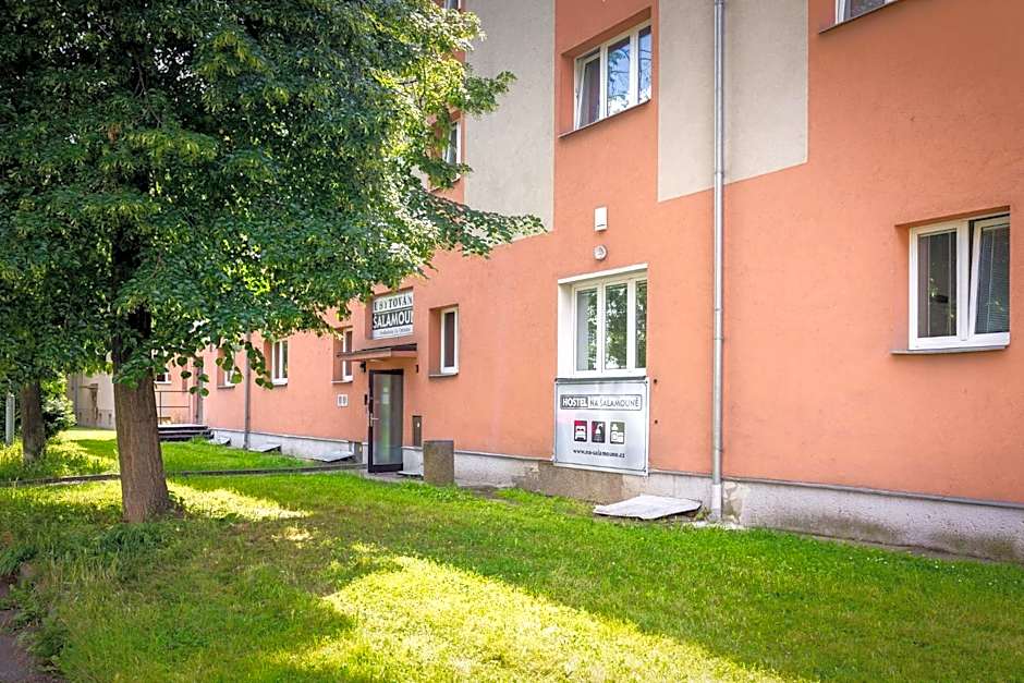 Hostel na Šalamouně