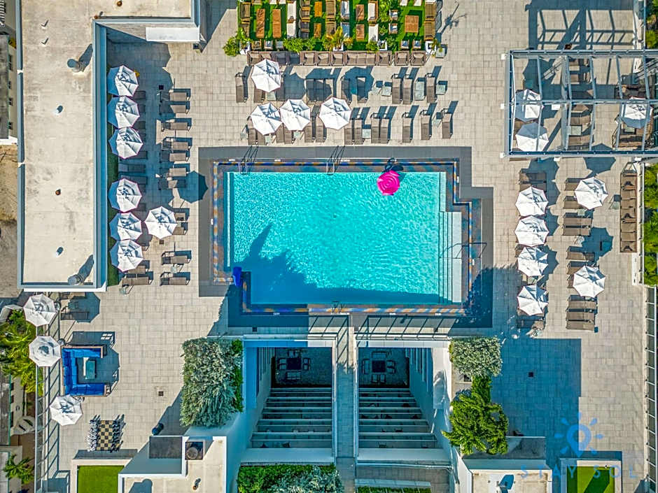 New Studio - Hollywood Beach Bliss for 2
