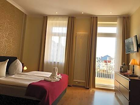 Deluxe Double Room with Balcony