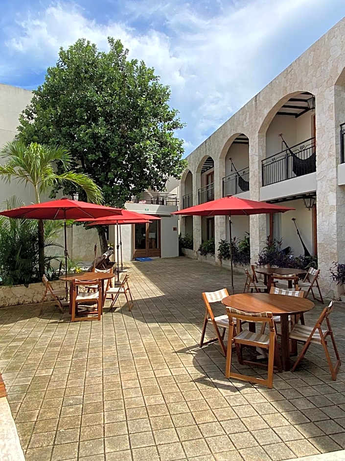 Los Frailes Concept Hotel
