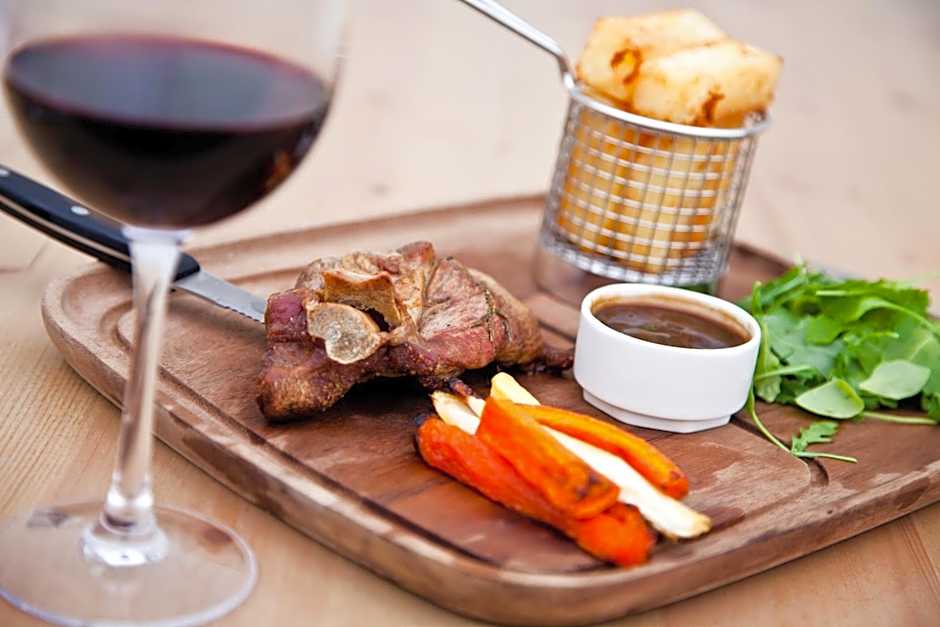 Gloucester Robinswood Hotel, BW Signature Collection