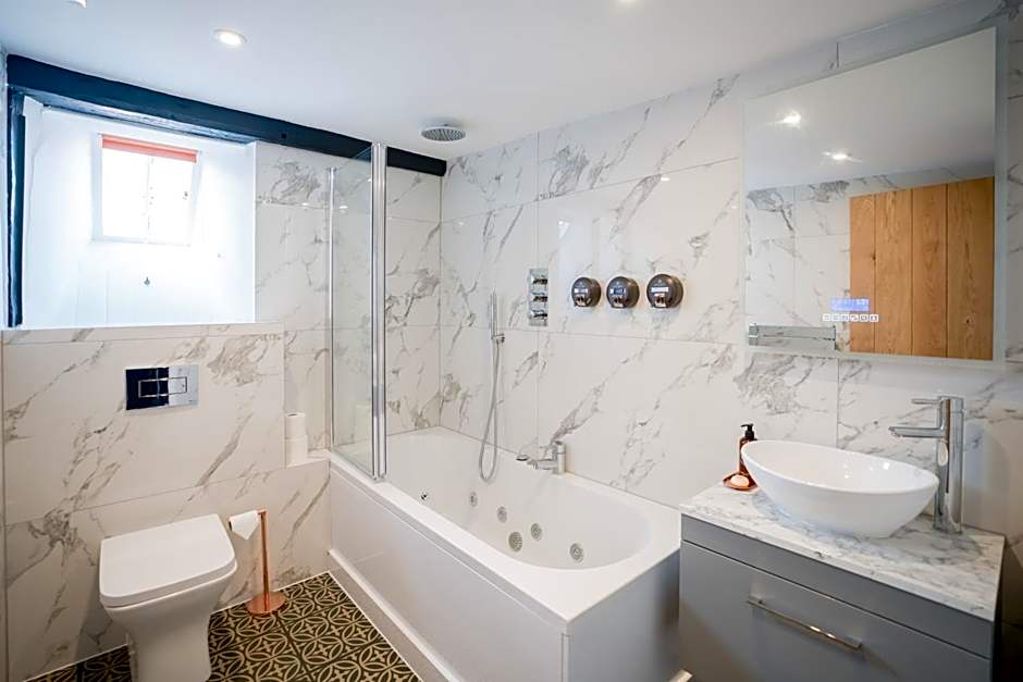 Tottington Manor Hotel