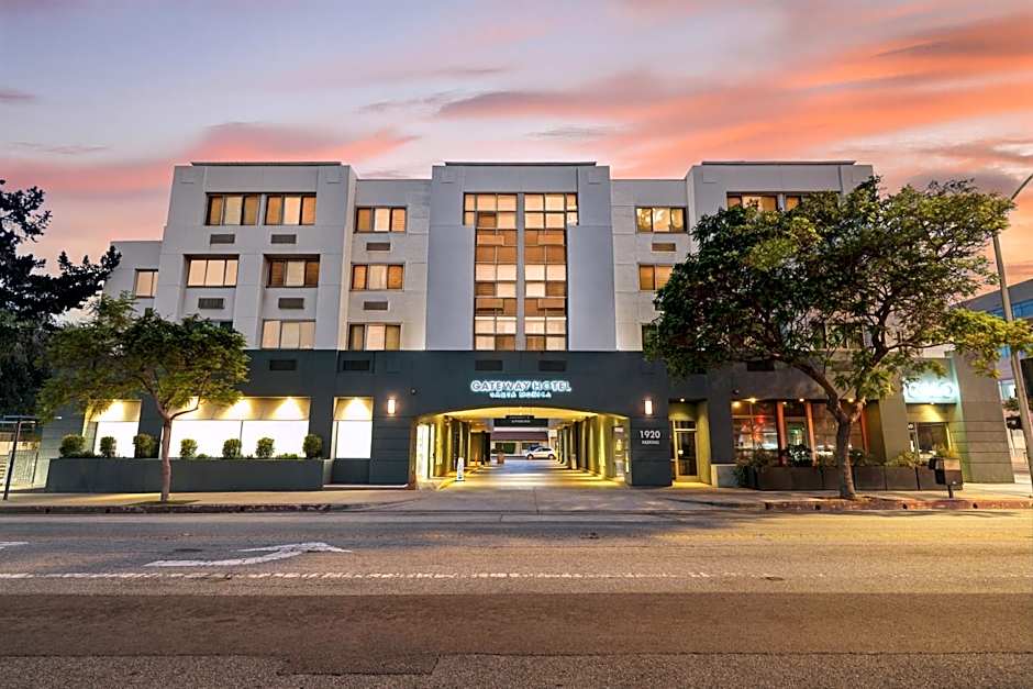 Gateway Hotel Santa Monica