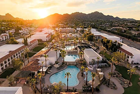 Kimpton Miralina Resort and Villas by IHG