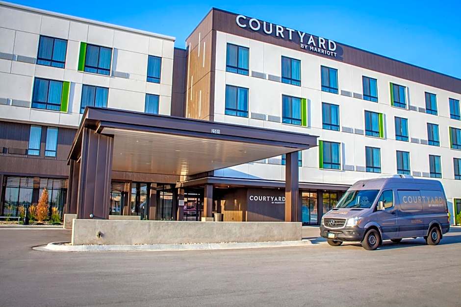 Courtyard by Marriott Omaha East/Council Bluffs, IA