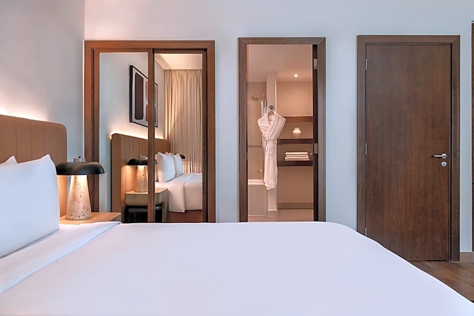 Staybridge Suites Yas Island Abu Dhabi By IHG