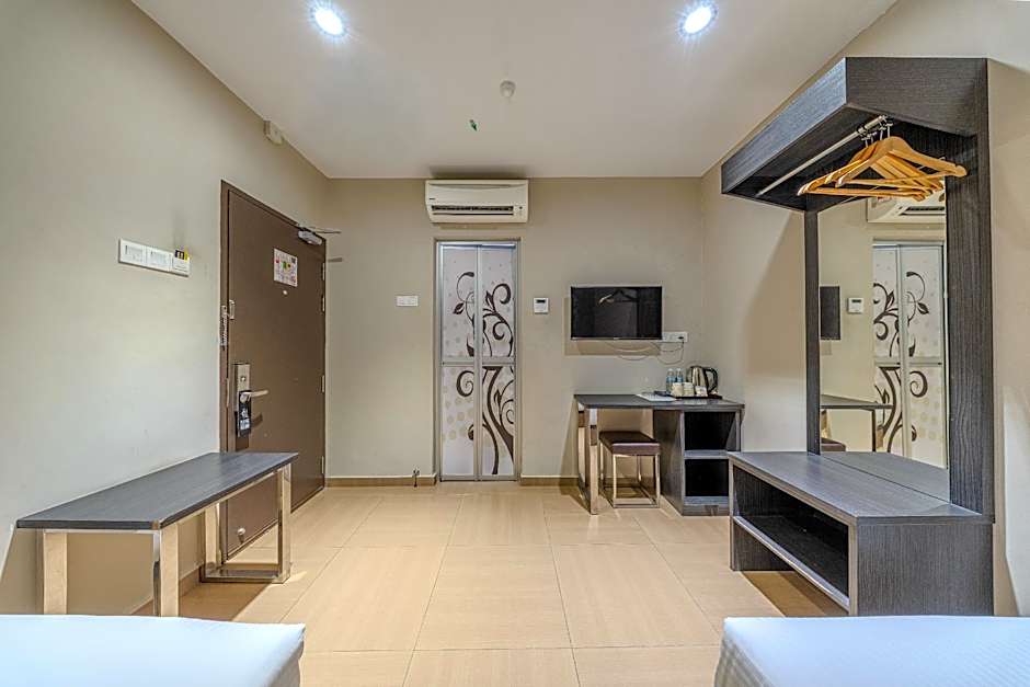 Gl Hotel