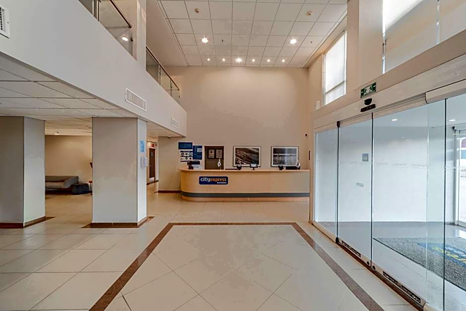 City Express by Marriott Ciudad del Carmen