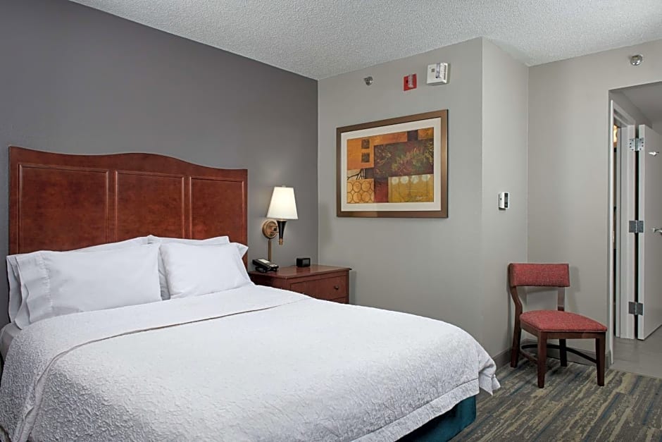 Hampton Inn By Hilton Atlanta-Cumberland Mall-Cobb Galleria Area