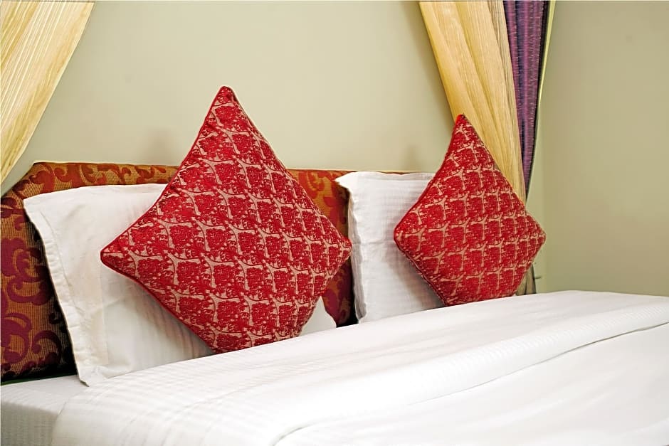 Hotel Padmini Palace