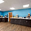 Days Inn by Wyndham Clarksville North