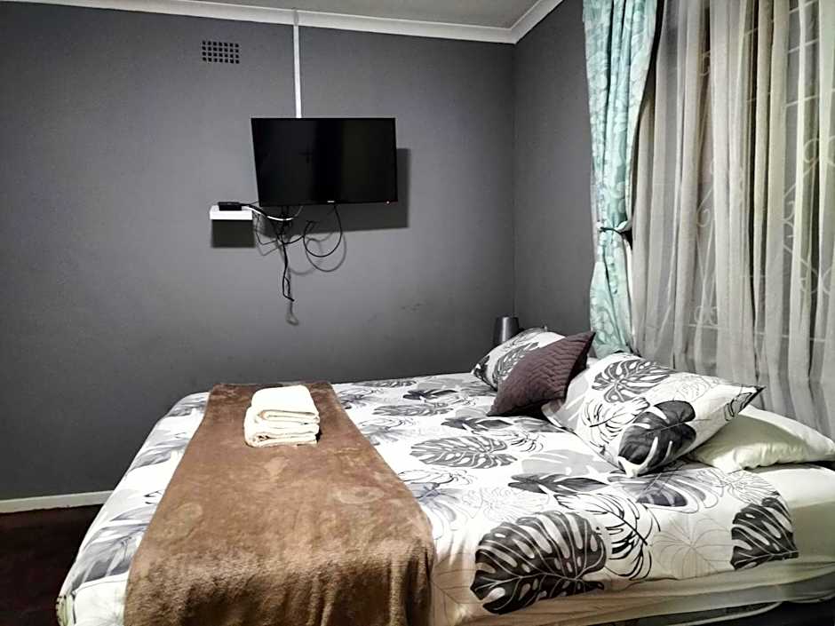 Step-by-Step Self-Catering and B&B