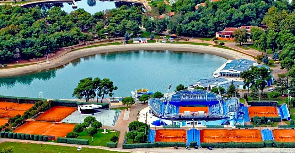 Apartments Sol Amfora for Plava Laguna