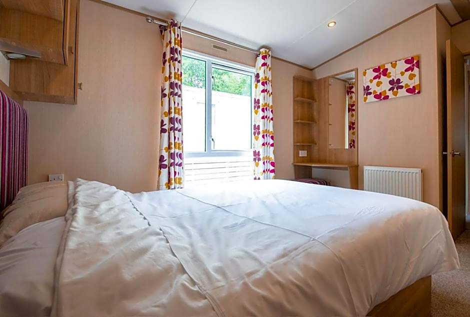 No 27 Coghurst Hall Hastings