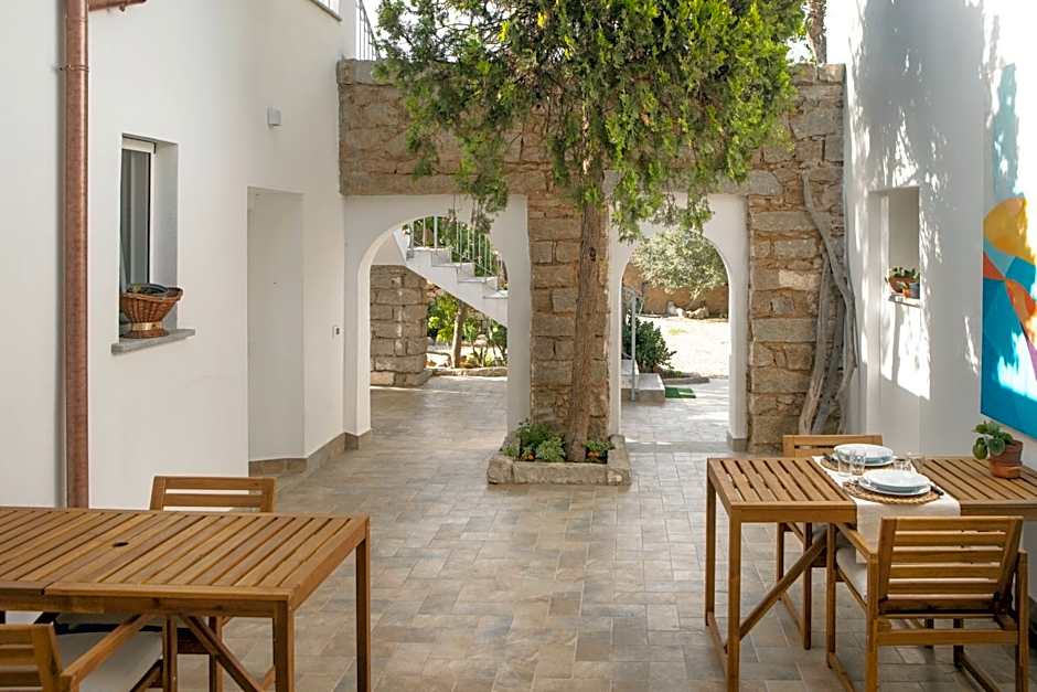 Villa Silvia Apartments