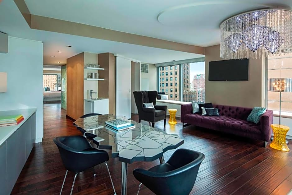 The Washington Hotel by LuxUrban