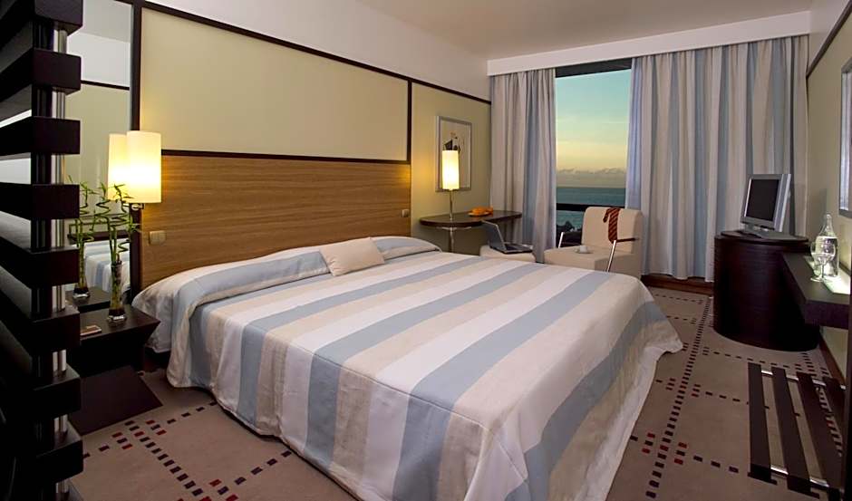 Photo 1 of 5 of Suite