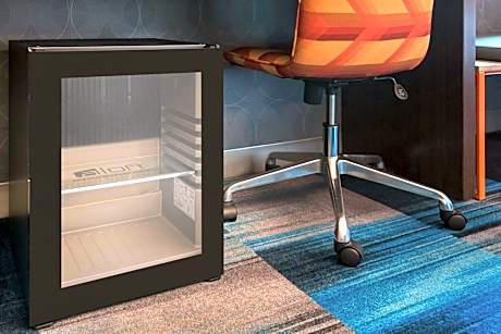 Queen Room with Two Queen Beds  and Adapted Tub - Mobility and Hearing Accessible