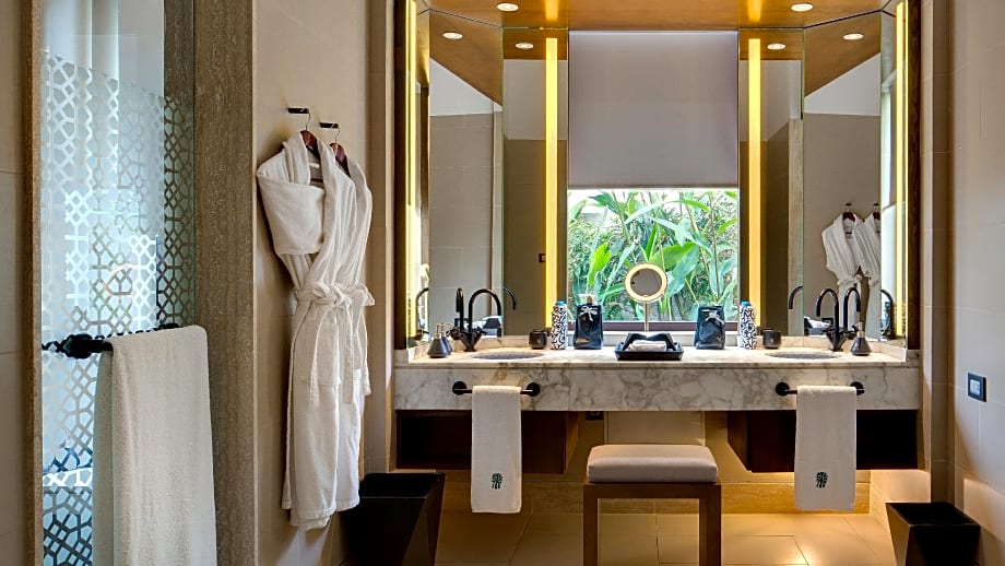 Banyan Tree Tamouda Bay