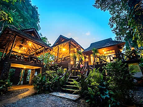 Art's Riverview Lodge