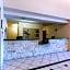 Quality Suites Huntsville Near University