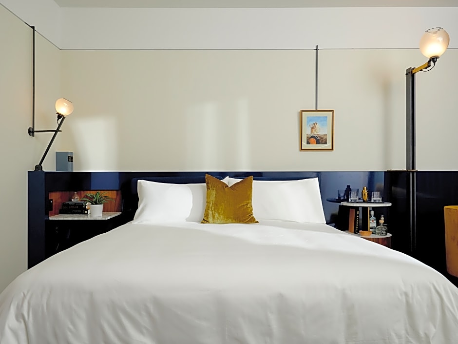 Hotel Haya Tampa