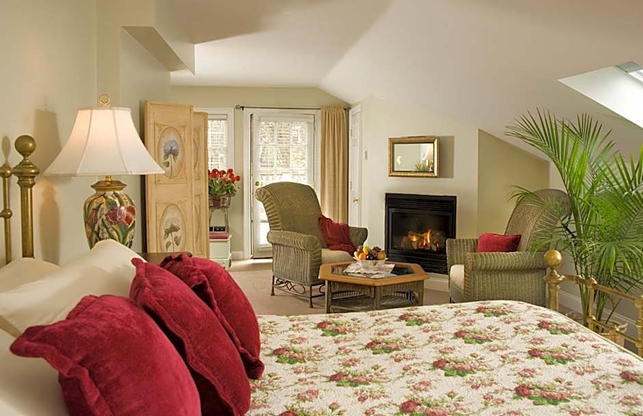 Hydrangea House Inn