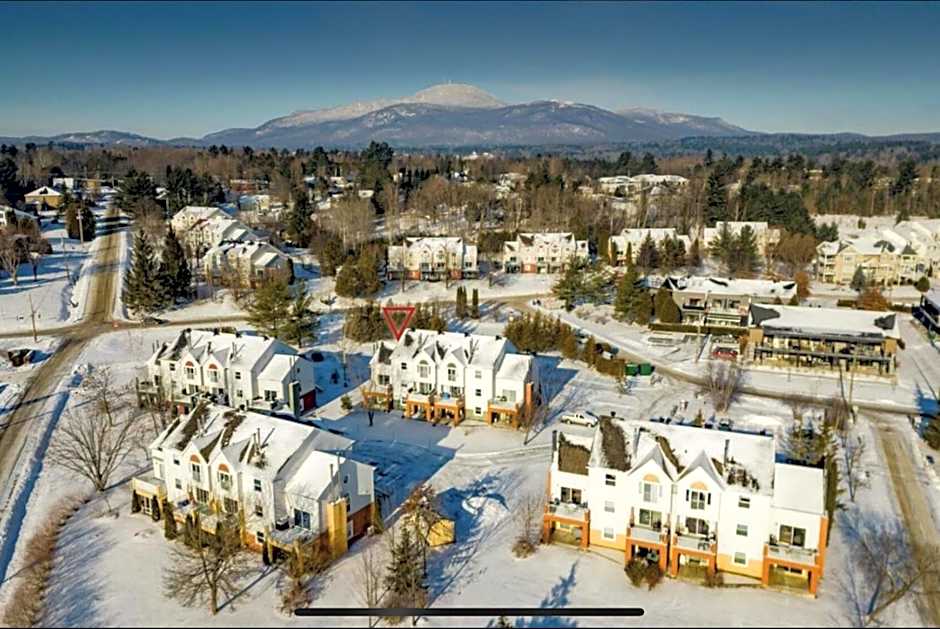 Cap Magog! Près du lac Memphrémagog et Mont Orford