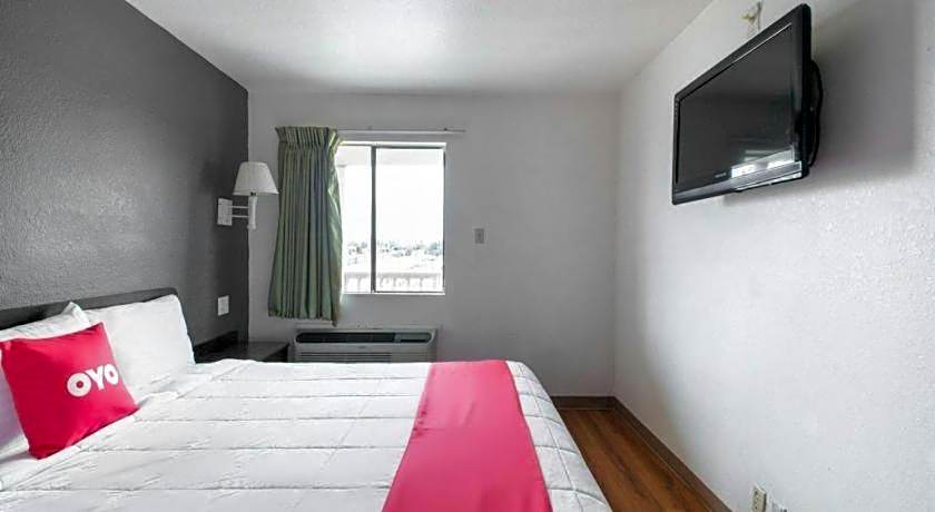 OYO Hotel Irving DFW Airport North