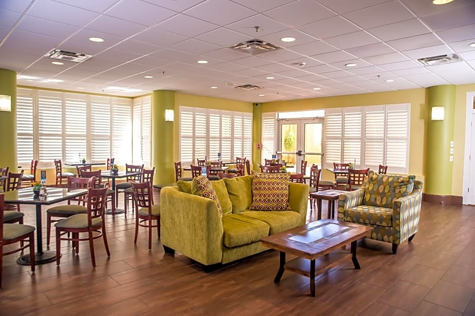 Holiday Inn Express Hotel & Suites Cocoa, an IHG Hotel