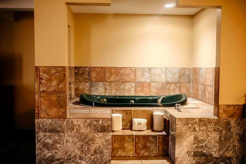 Country Inn & Suites by Radisson, Battle Creek, MI