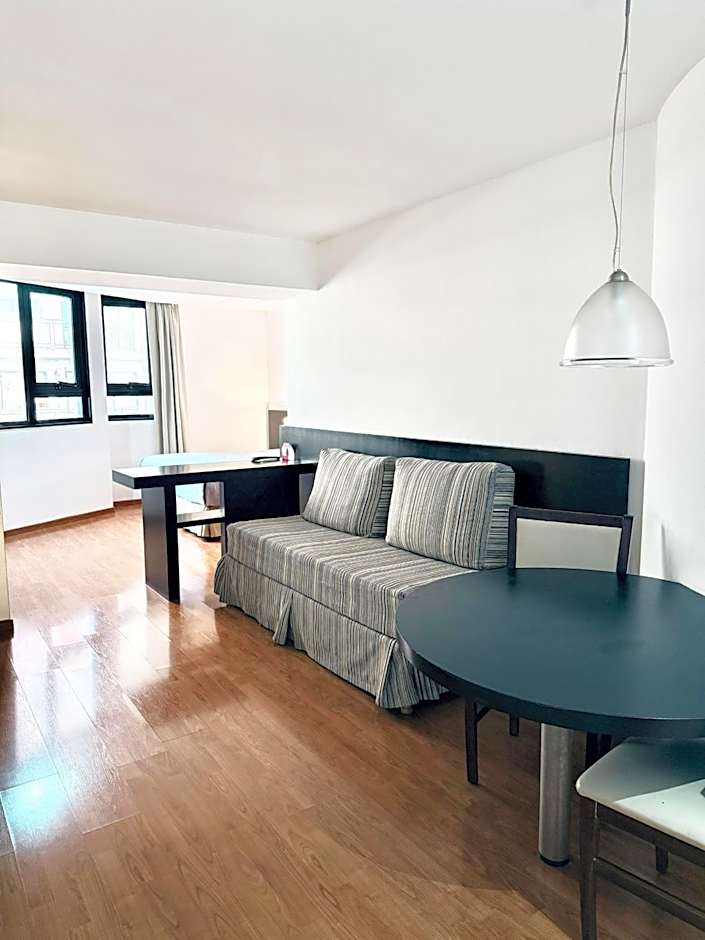 Urquiza Apart Hotel & Suites