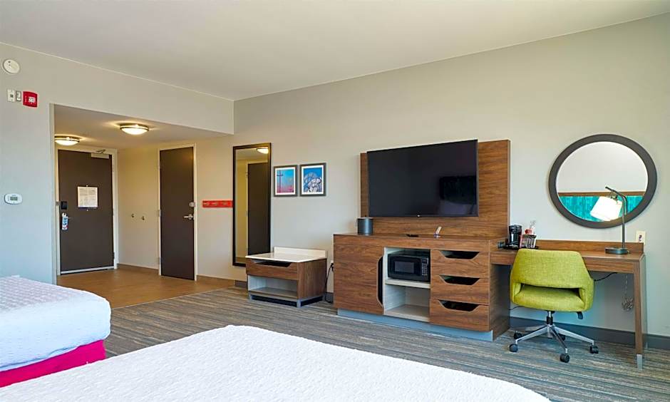 Hampton Inn & Suites Salinas