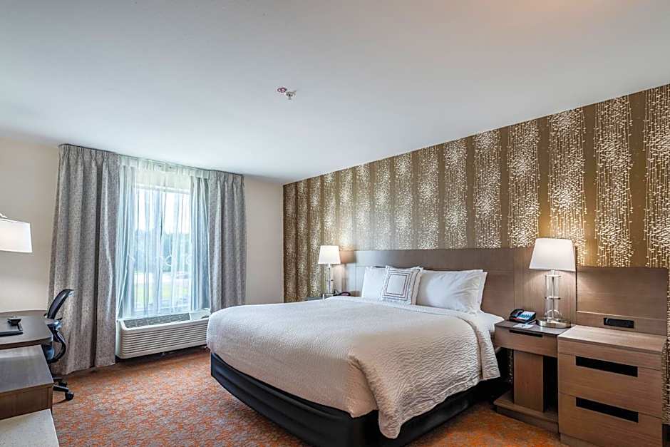 Fairfield Inn & Suites by Marriott St. Joseph Stevensville
