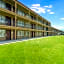 Quality Inn & Suites Airport