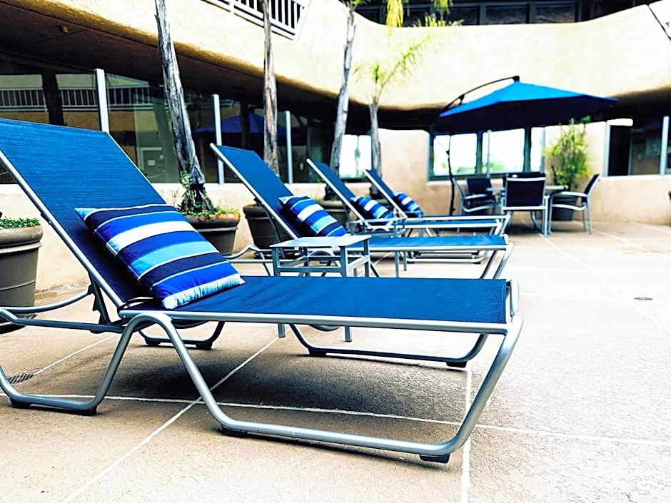 The Pacific Inn