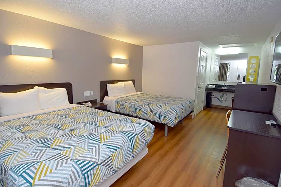 Motel 6-Hamburg, NY