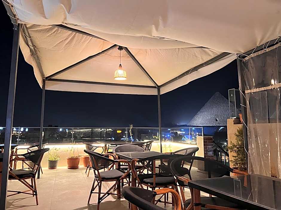 Dream Inn Pyramids View