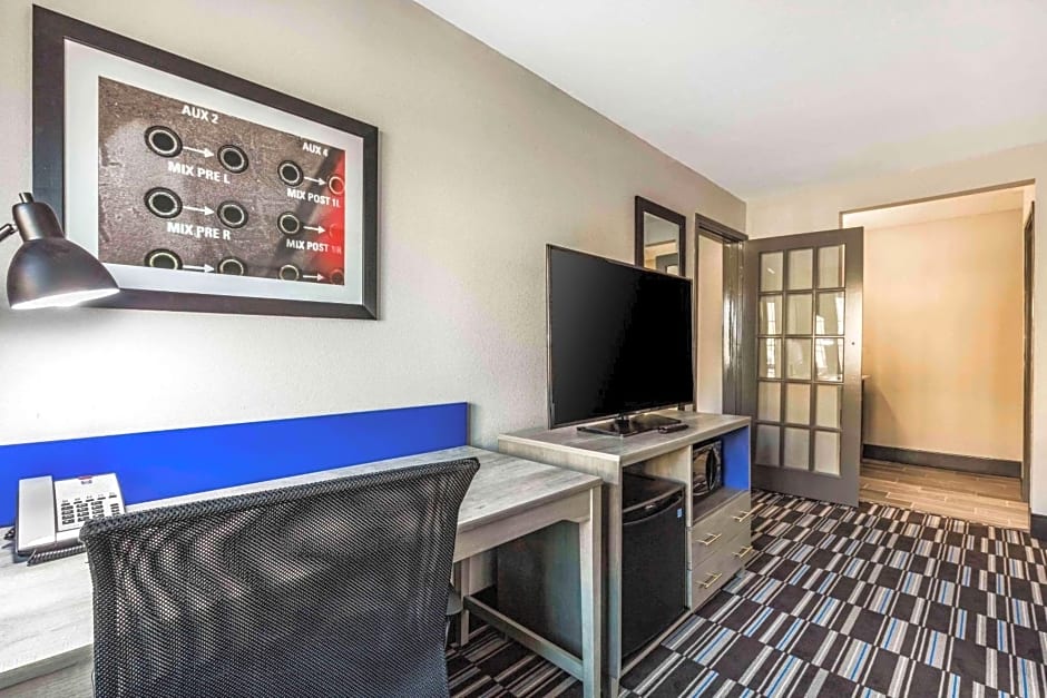 Comfort Inn Airport
