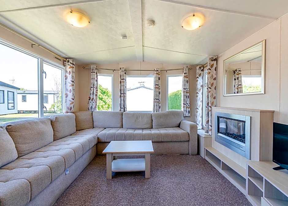 Riverside Caravan Park