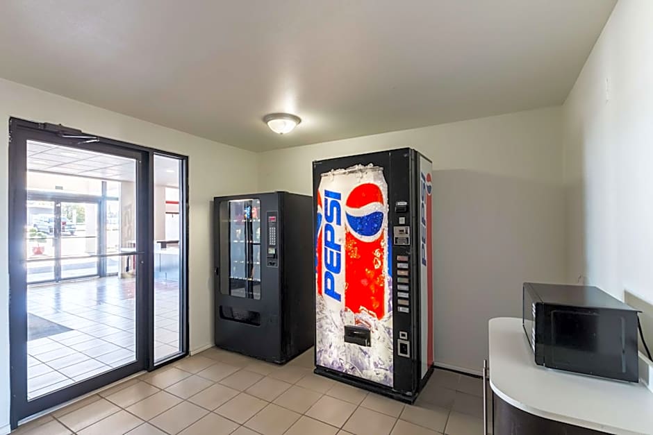 Motel 6-Stephenville, TX