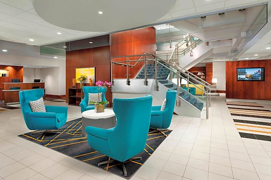 Courtyard by Marriott Boston Cambridge